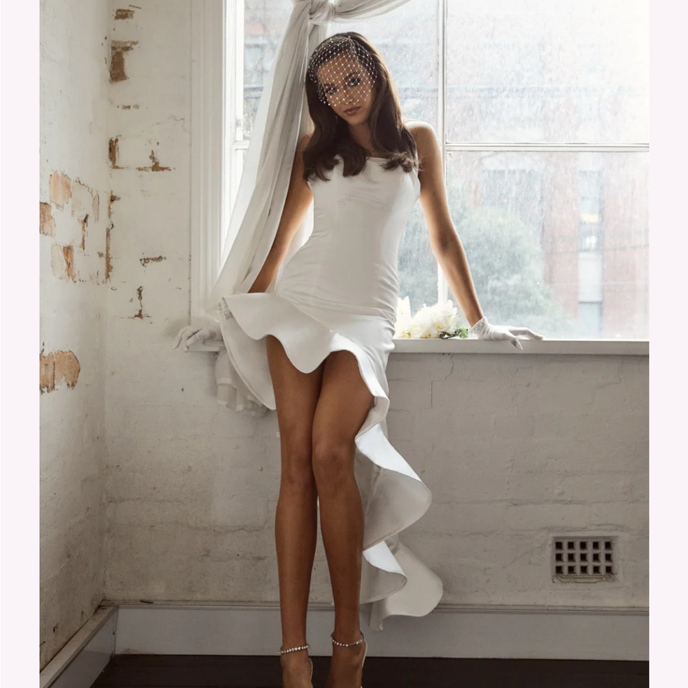 Calia Asymmetrical White Ruffle Dress *NEW* *NEVER WORN*